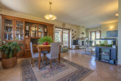 ortalloggi_armeno_casa_giardino11