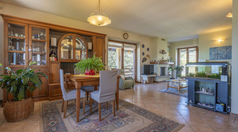 ortalloggi_armeno_casa_giardino11