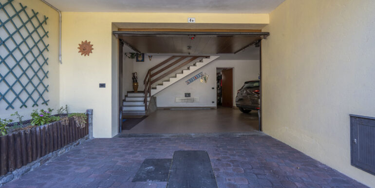 ortalloggi_armeno_casa_giardino2