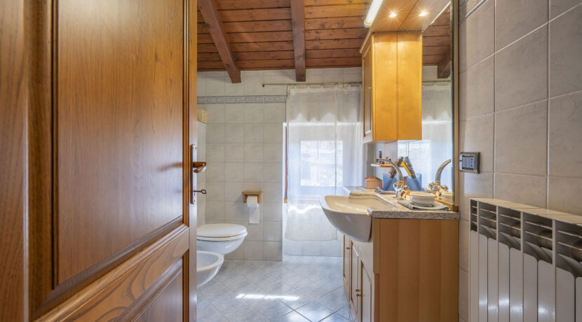 ortalloggi_armeno_casa_giardino22