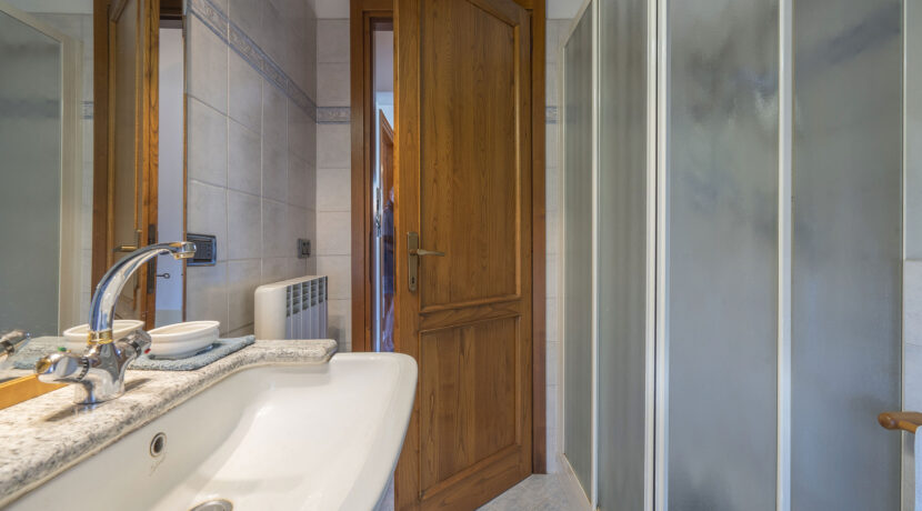 ortalloggi_armeno_casa_giardino23