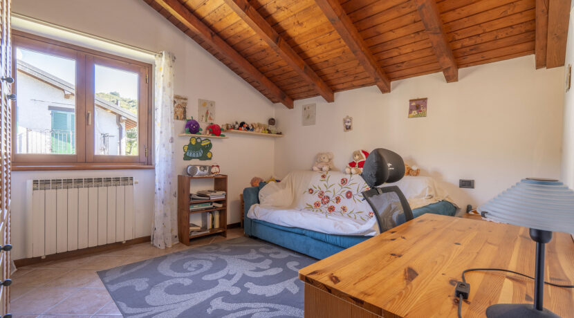 ortalloggi_armeno_casa_giardino24