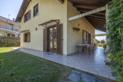 ortalloggi_armeno_casa_giardino28